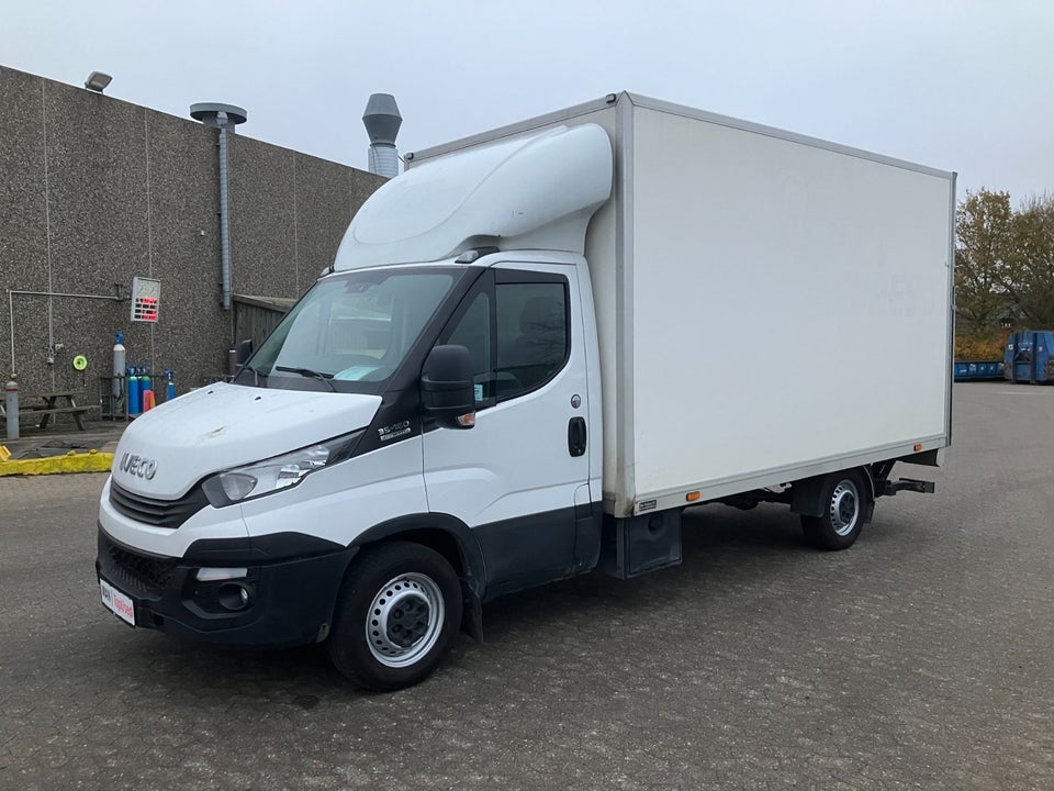 Iveco Daily 2,3 35S16 Alukasse m/lift AG8 2d