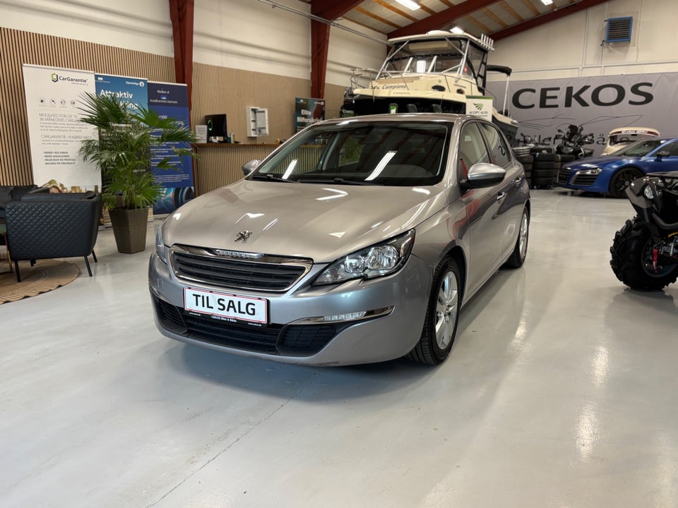 Peugeot 308 1,6 THP 125 Allure 5d
