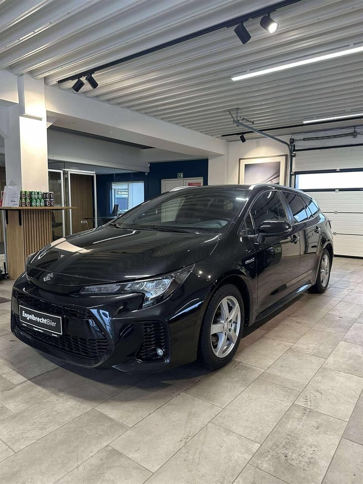 Suzuki Swace 1,8 HEV Active stc. e-CVT 5d