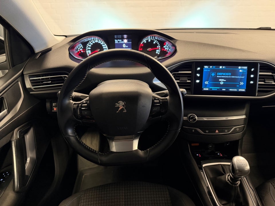 Peugeot 308 1,5 BlueHDi 130 Style SW 5d