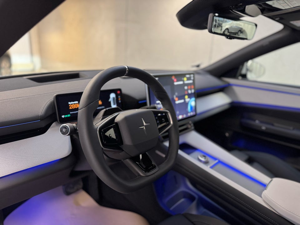 Polestar 4 Long Range AWD 5d