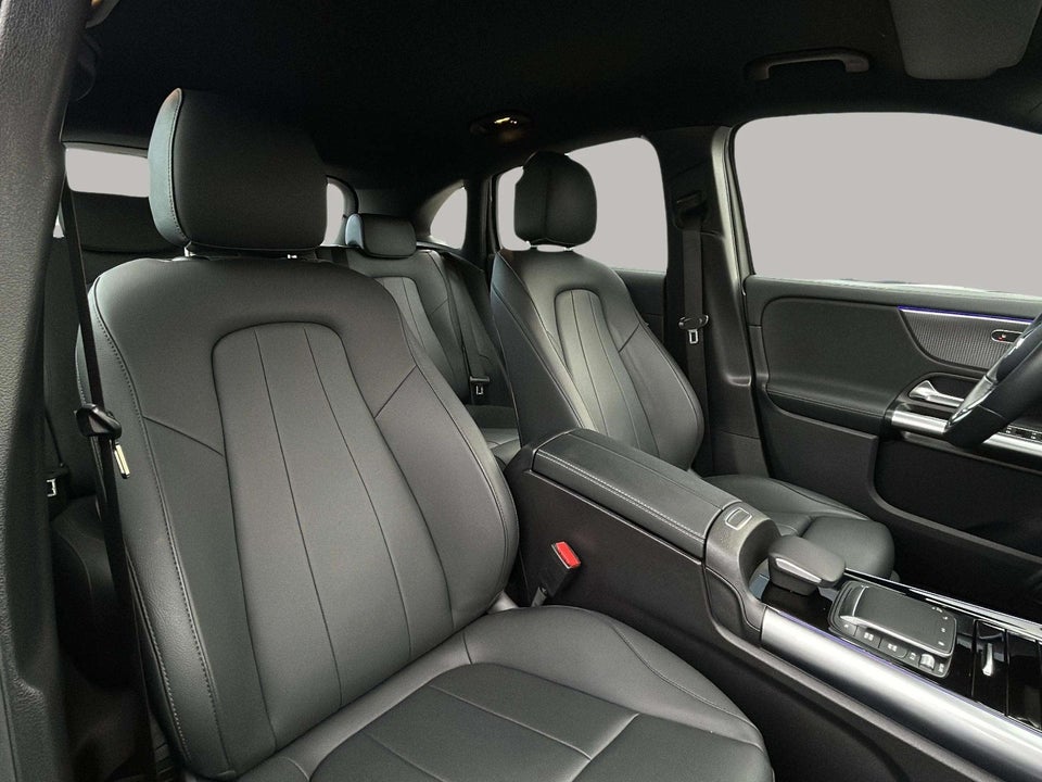 Mercedes EQA250 Progressive 5d