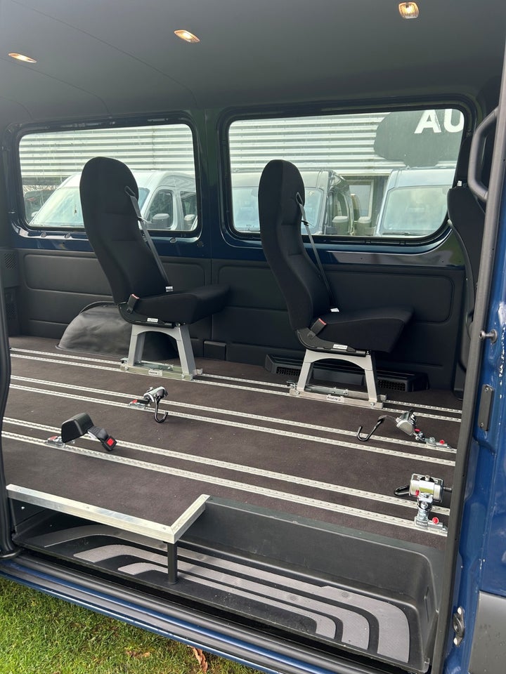 Mercedes Sprinter 211 2,0 CDi A1 Tourer RWD