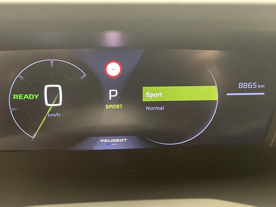 Peugeot e-2008 50 Allure 5d