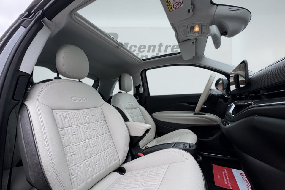 Fiat 500e 42 la Prima by Bocelli 3+1 4d
