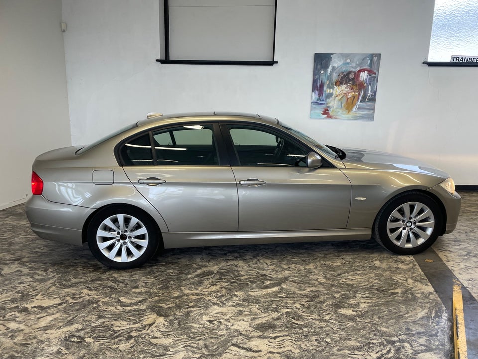 BMW 320i 2,0 Steptr. 4d