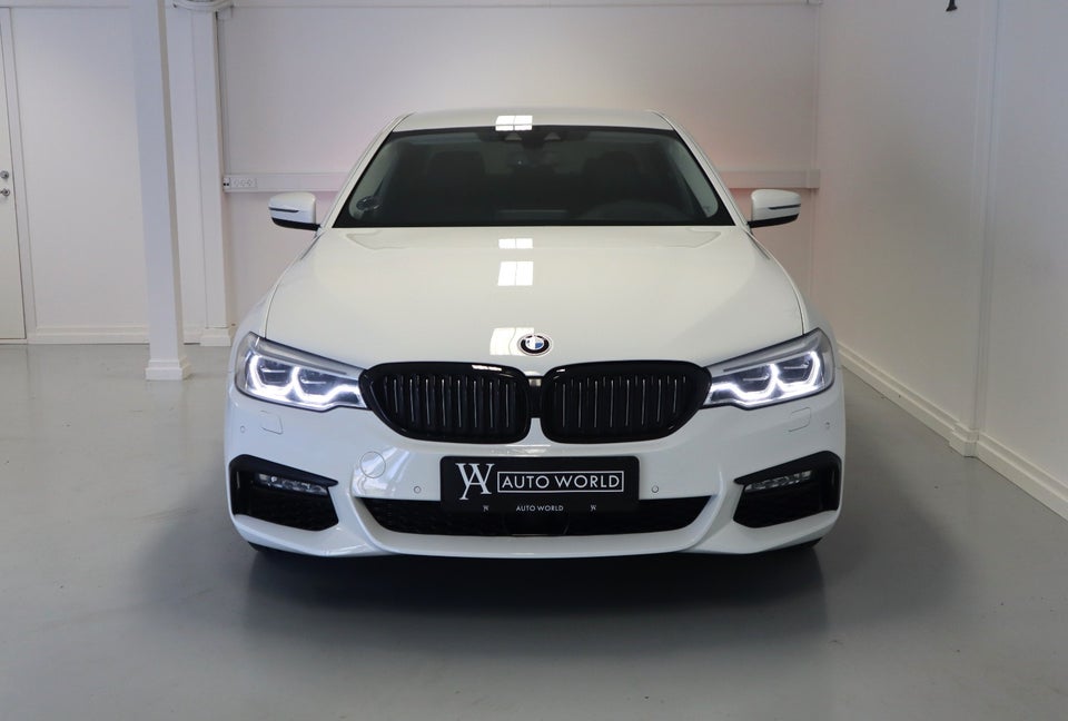 BMW 530i 2,0 Luxury Line xDrive aut. 4d