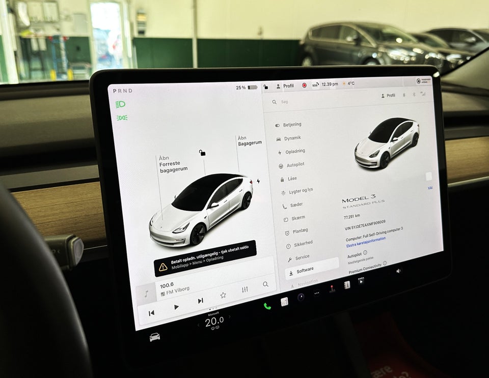 Tesla Model 3 Standard Range+ RWD 4d