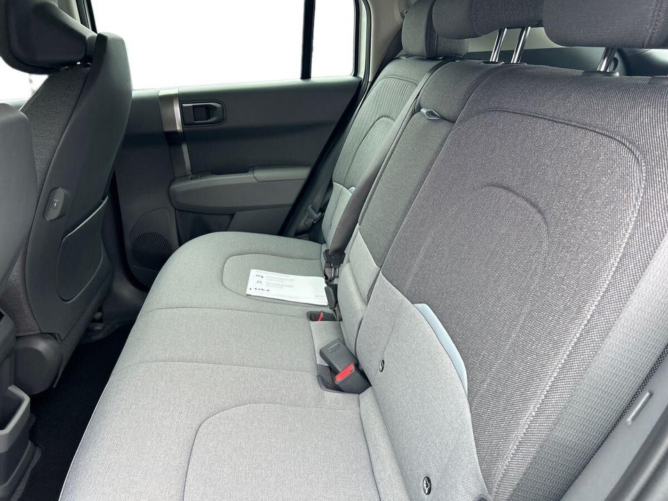 Kia EV3 58 Standard Range Access 5d