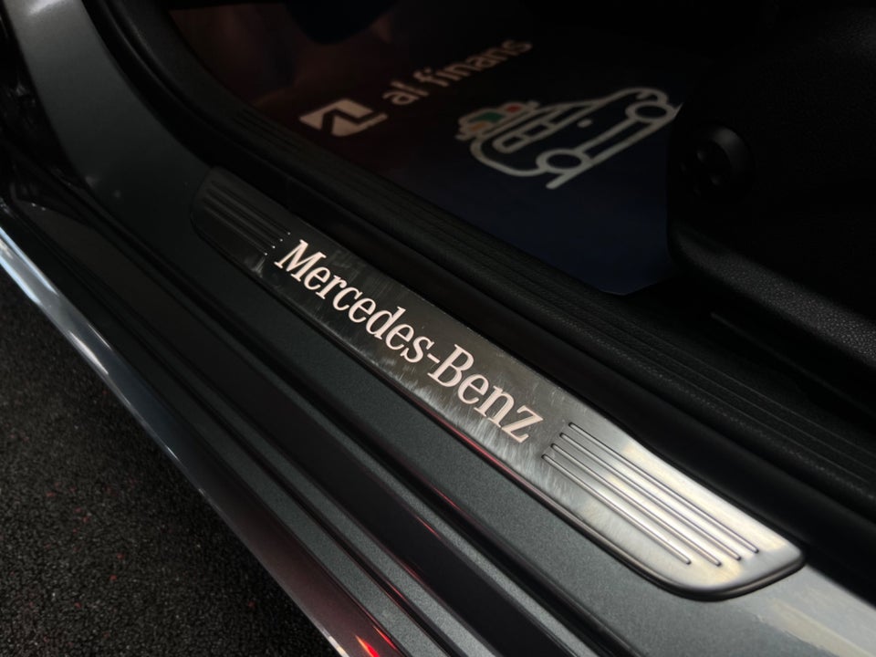 Mercedes C220 d 2,2 AMG Line stc. aut. 5d