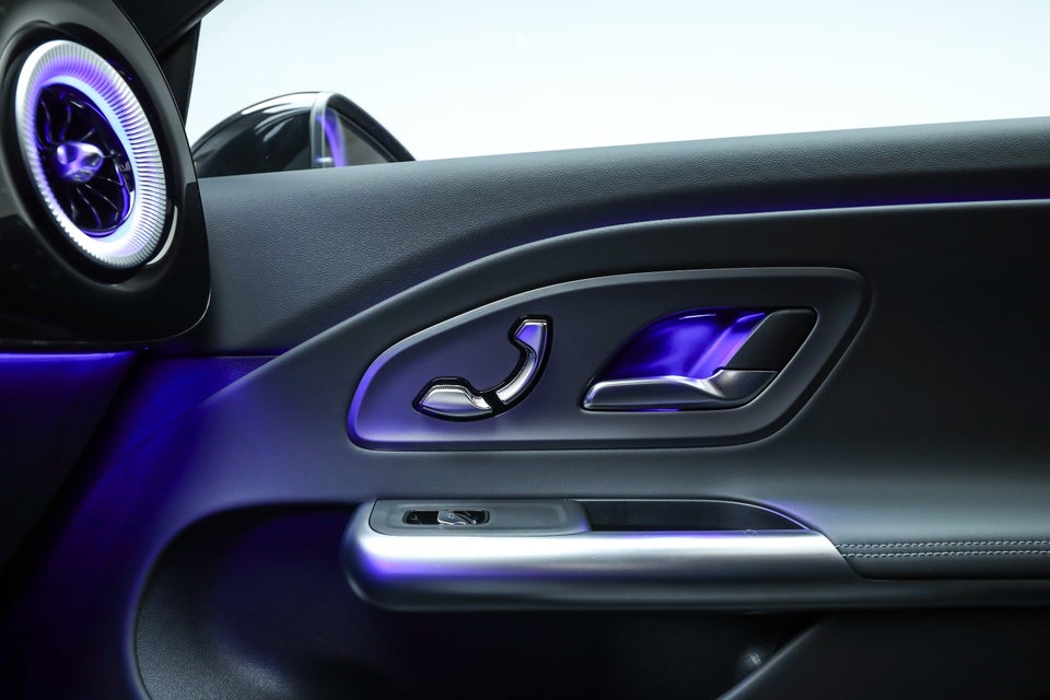 Mercedes CLA250+ EQ Progressive Advance Plus 4d