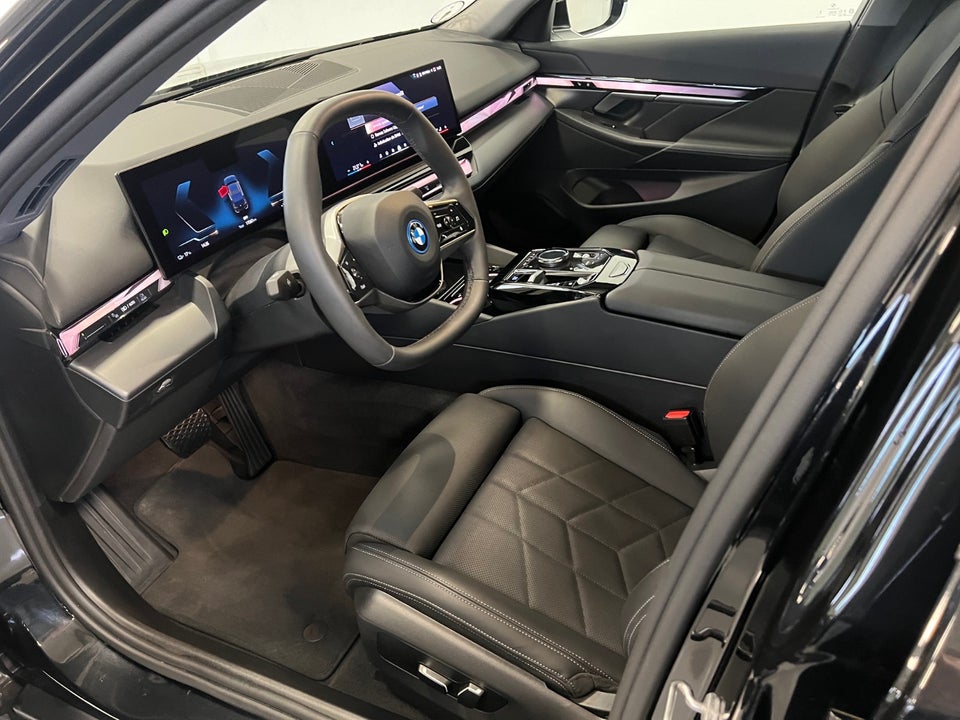 BMW i5 eDrive40 Sport Line 4d