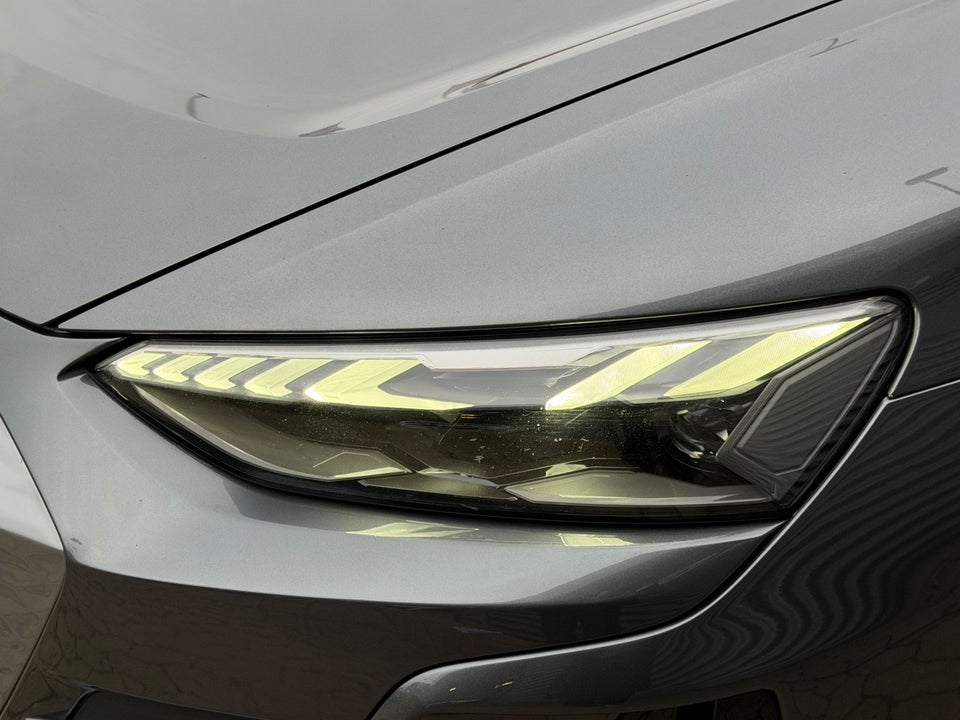 Audi e-tron GT quattro 4d