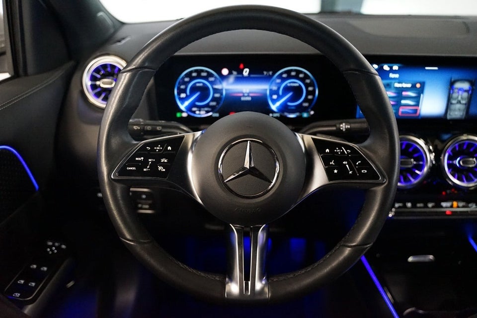 Mercedes EQA250+ Progressive Advance 5d