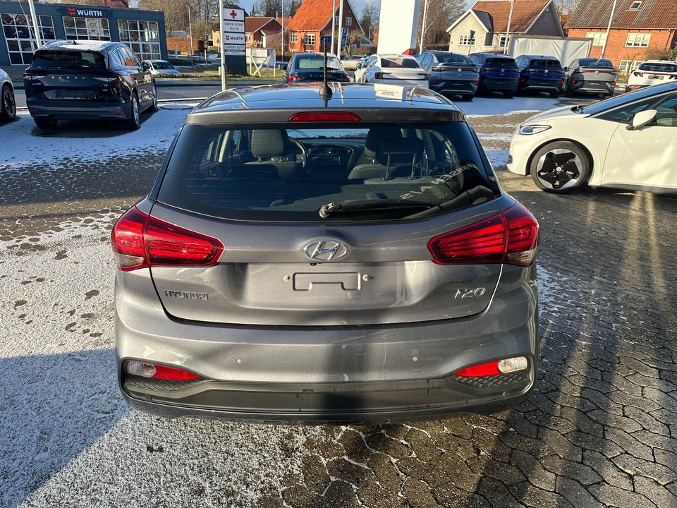 Hyundai i20 1,25 Trend 5d