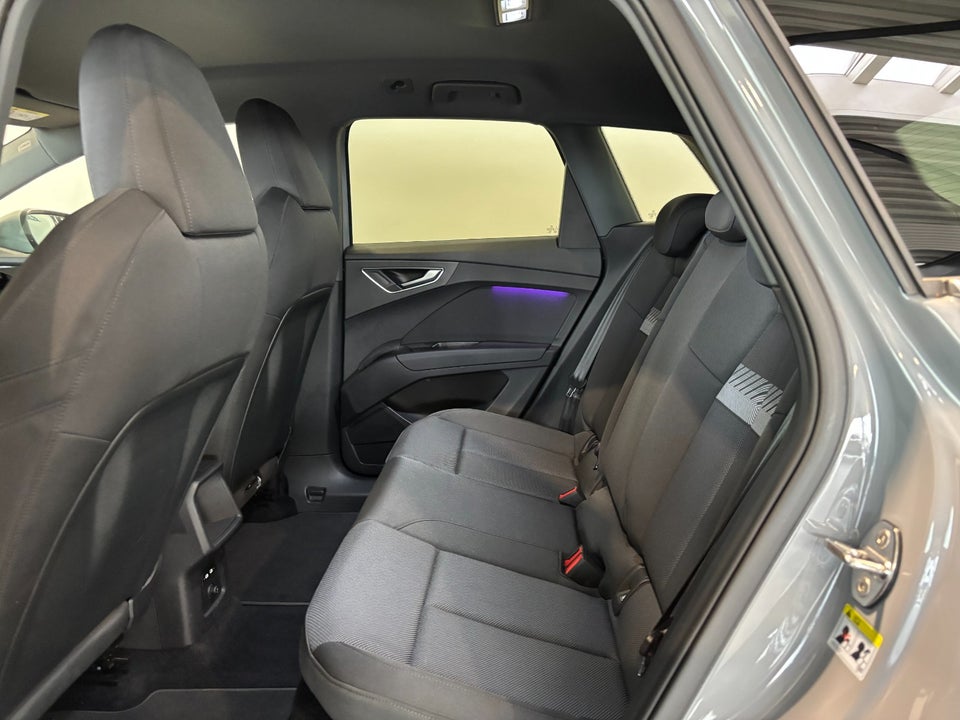 Audi Q4 e-tron 45 S-line 5d