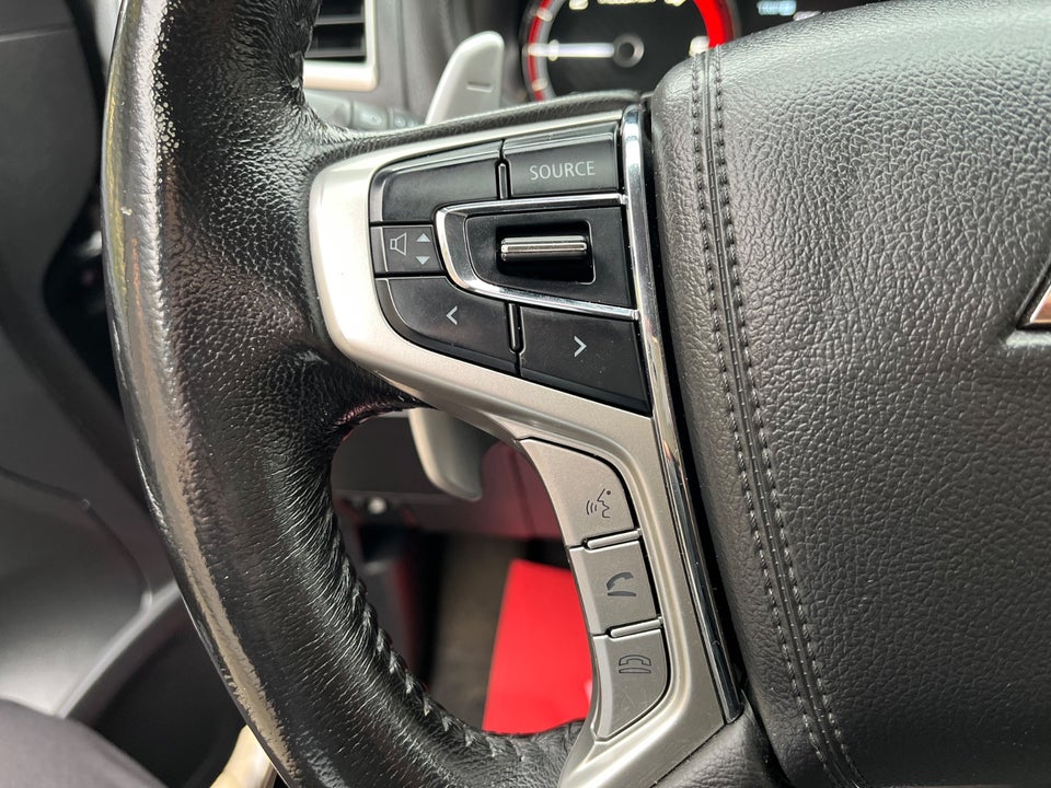 Mitsubishi L200 2,2 DI-D Instyle Db.Kab aut. 4d