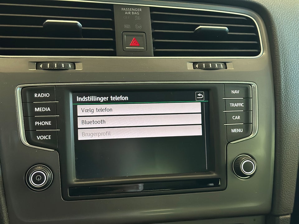 VW Golf VII 1,6 TDi 110 Style BM 5d