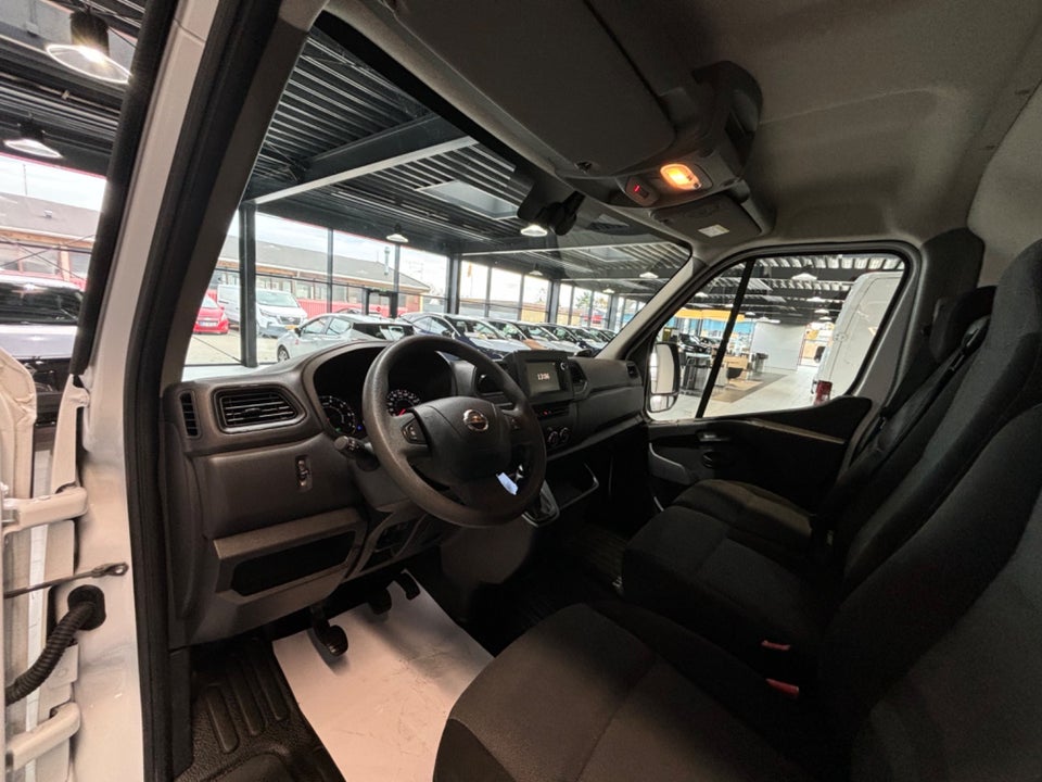 Nissan Interstar 2,3 dCi 150 L2H2 N-Connecta Van