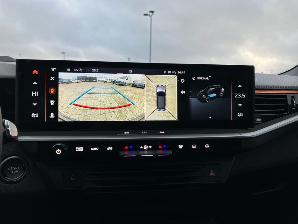 Opel Grandland-e 73 GS Sky 5d