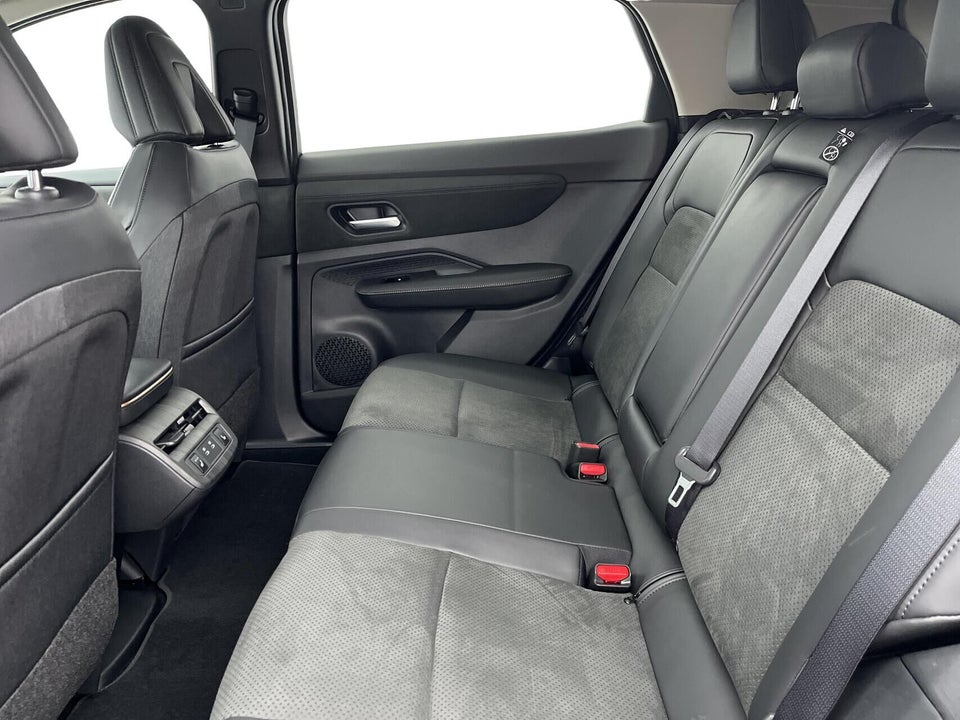 Nissan Ariya 87 Evolve 5d