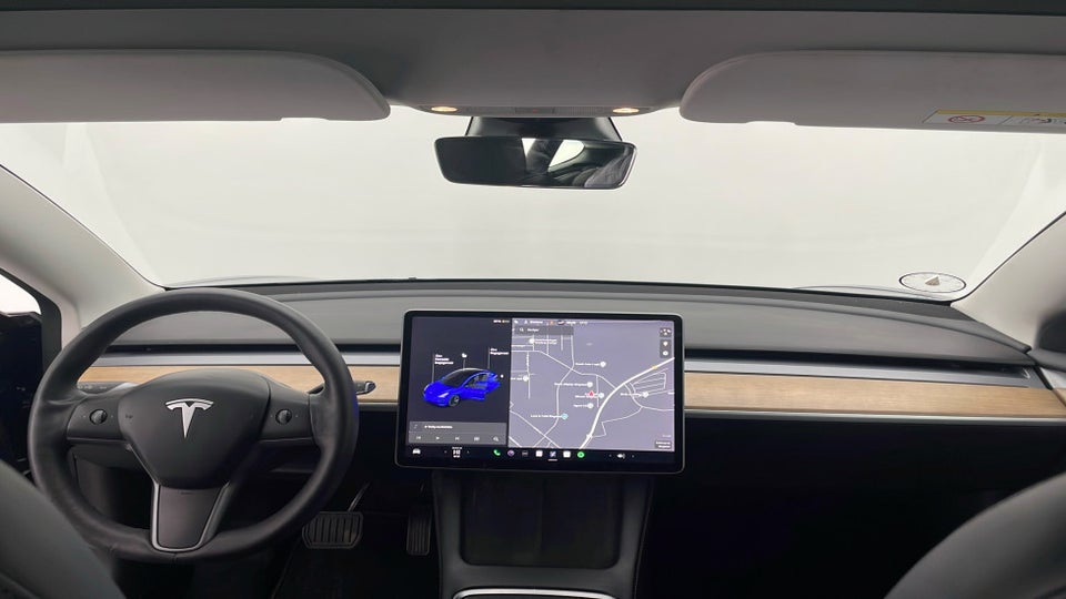 Tesla Model 3 Standard Range+ RWD 4d