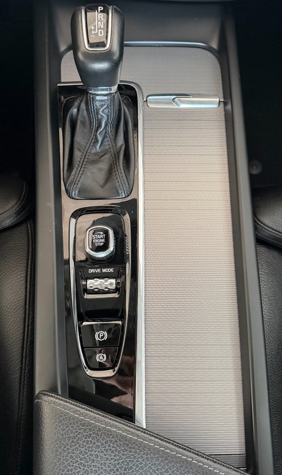 Volvo XC60 2,0 T5 250 Inscription aut. AWD Van 5d