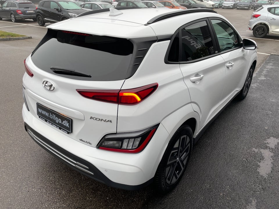 Hyundai Kona 64 EV Advanced 5d