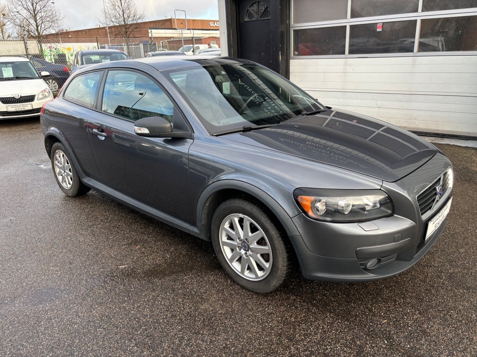 Volvo C30 1,6 Kinetic 3d