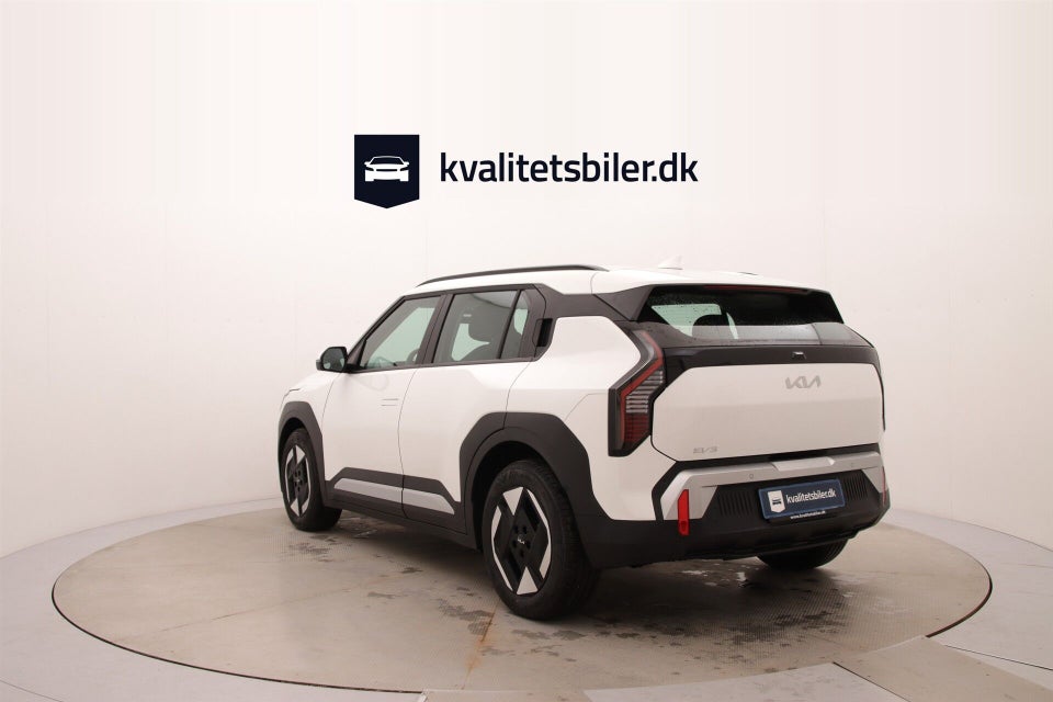 Kia EV3 58 Standard Range Access 5d