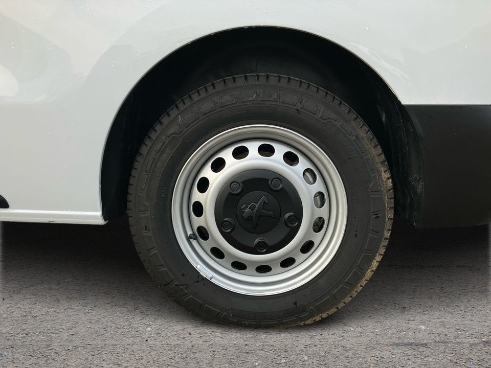 Peugeot e-Expert 75 L3 Plus Van