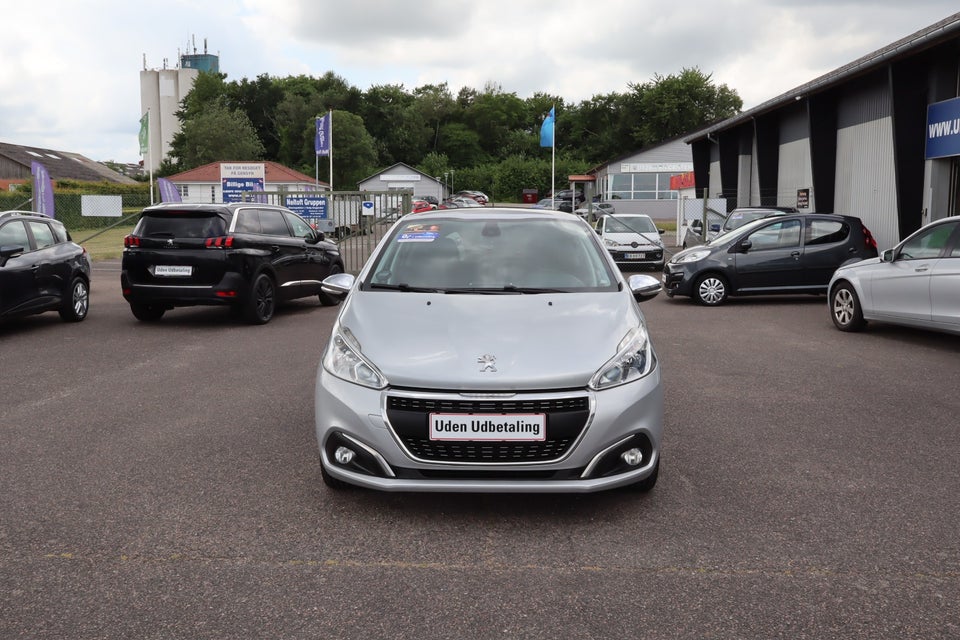 Peugeot 208 1,6 BlueHDi 100 Allure 5d