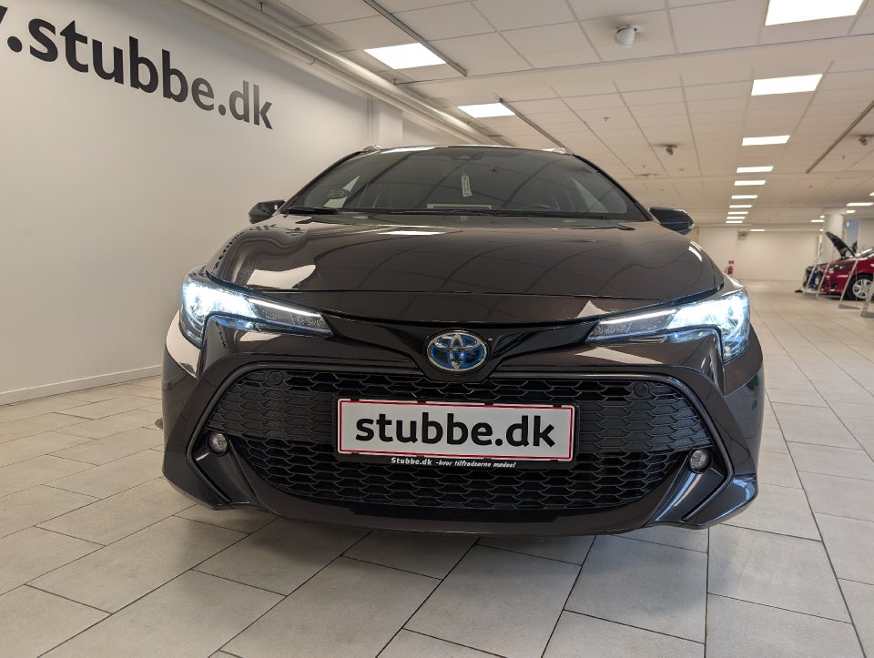 Toyota Corolla 1,8 Hybrid H3 Smart Touring Sports MDS 5d