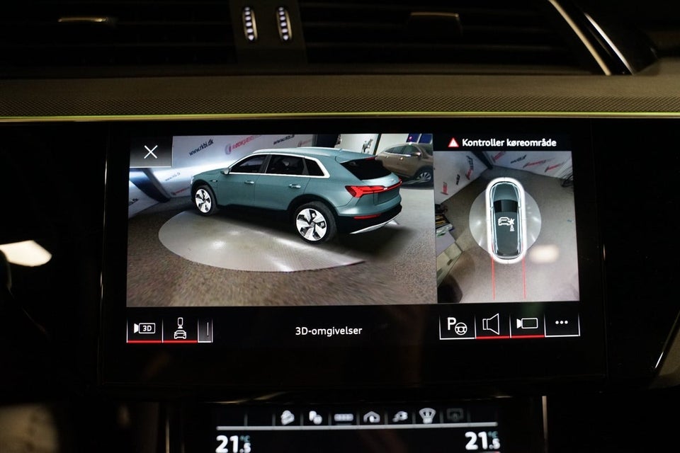 Audi Q8 e-tron 55 S-line quattro 5d