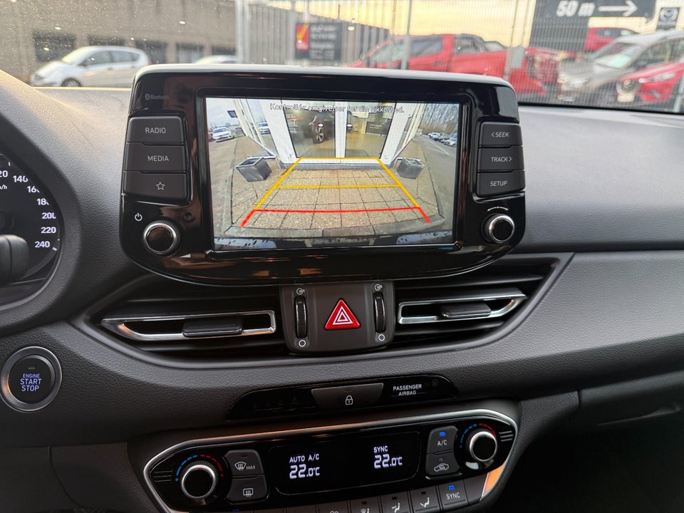 Hyundai i30 1,0 T-GDi Essential 5d