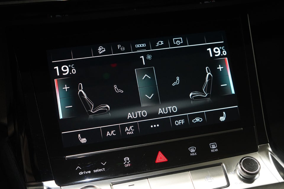 Audi e-tron 55 Advanced quattro 5d