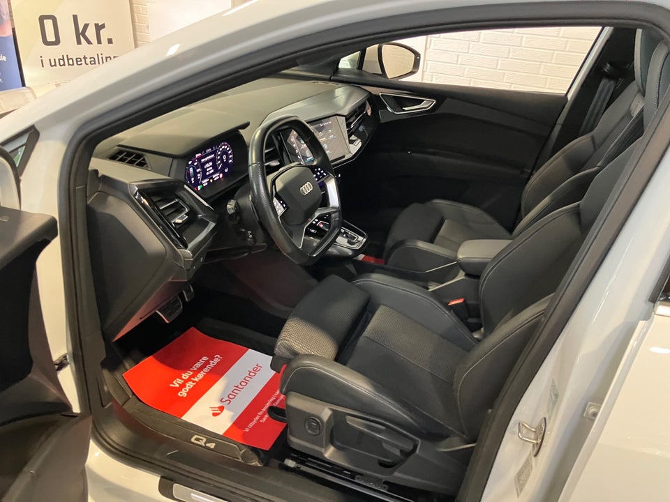 Audi Q4 e-tron 40 S-line 5d