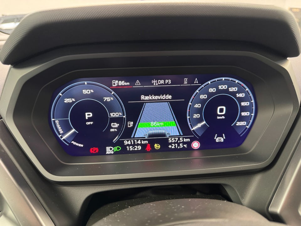 Audi Q4 e-tron 45 Advance quattro 5d