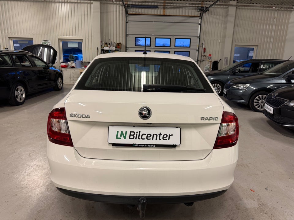 Skoda Rapid 1,0 TSi 110 Ambition 5d