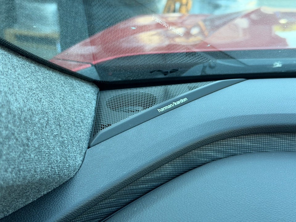 Renault Scenic E-Tech 87 Iconic 5d