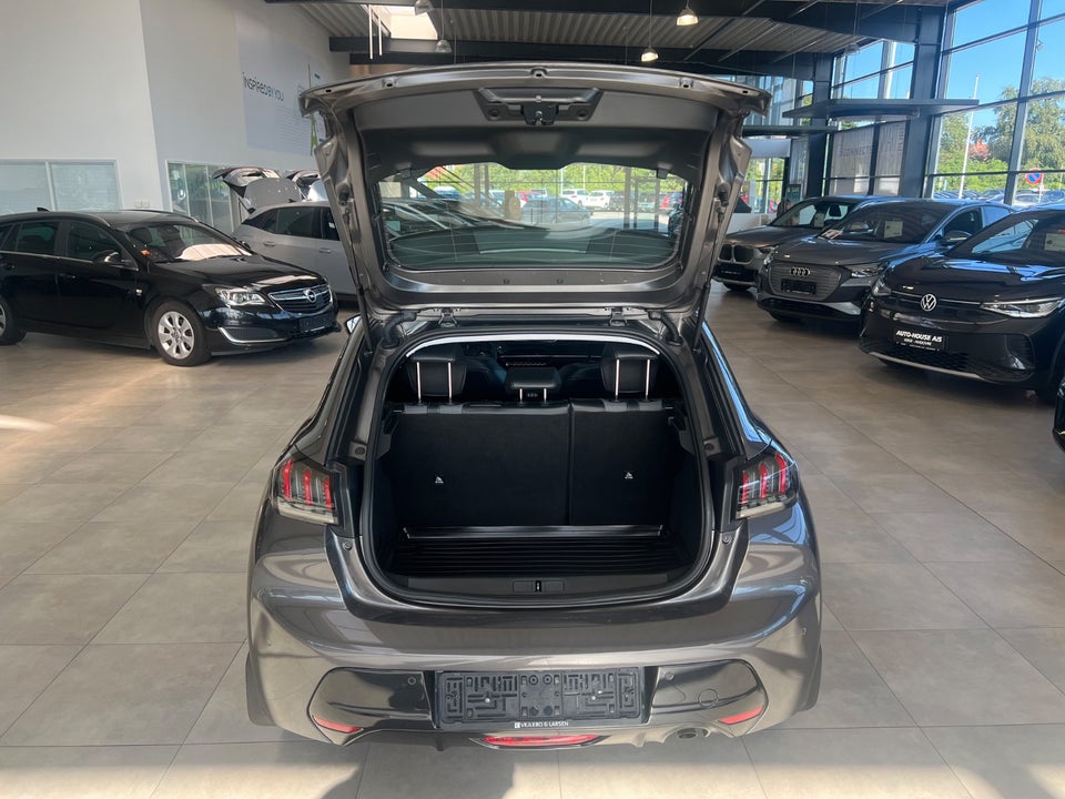 Peugeot 208 1,2 PureTech 100 Allure 5d
