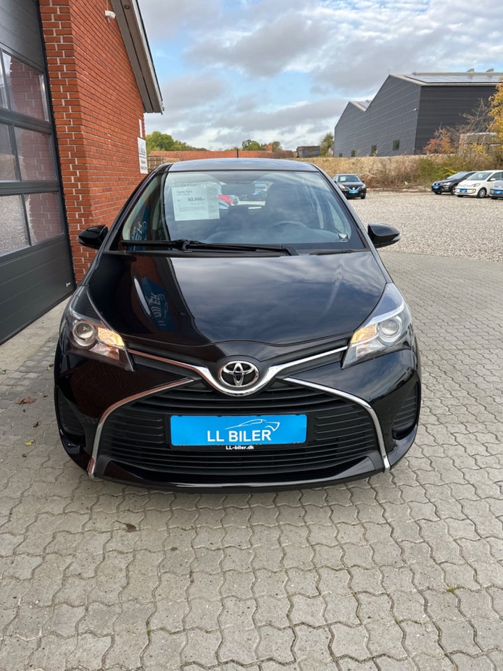 Toyota Yaris 1,3 VVT-i T2 Limited 5d