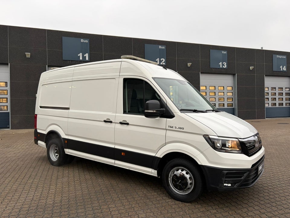 MAN TGE 2,0 3.180 Kassevogn L3H3 aut. RWD