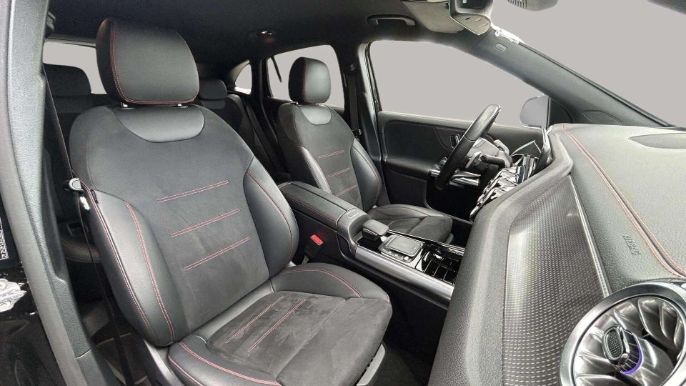 Mercedes EQA350 AMG Line 4Matic 5d