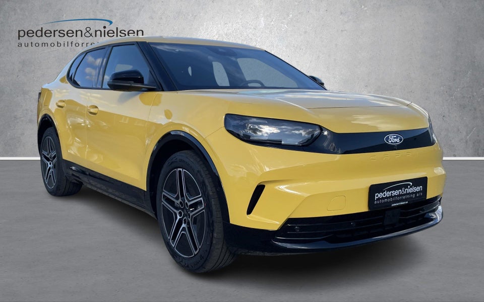 Ford Capri 84 Premium Extended Range AWD 5d