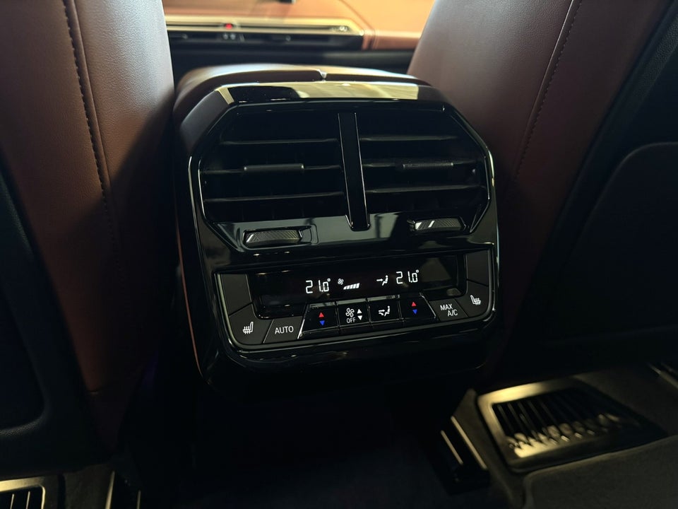 BMW iX xDrive40 M-Sport 5d