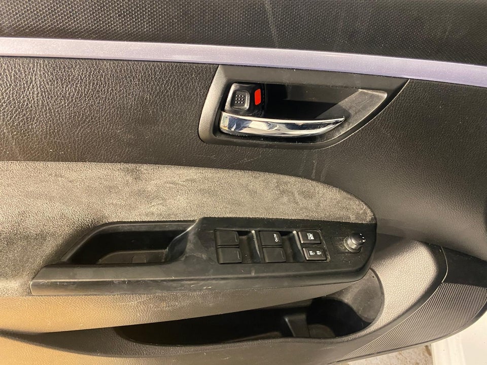 Suzuki Swift 1,2 Dualjet Action 5d