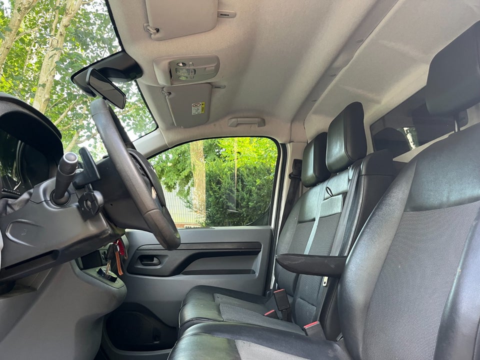 Toyota ProAce 2,0 D 120 Long Comfort Master aut. 5d
