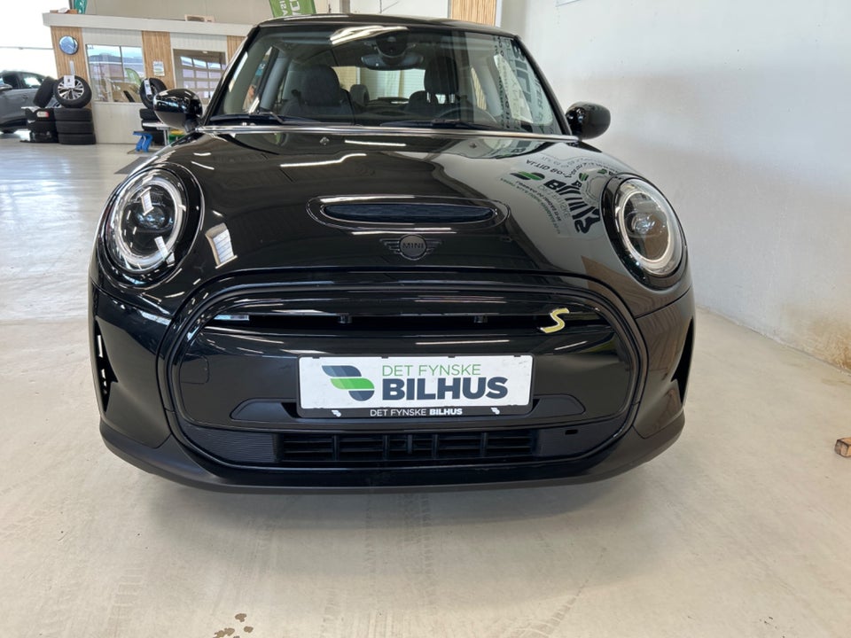 MINI Cooper SE Classic 3d