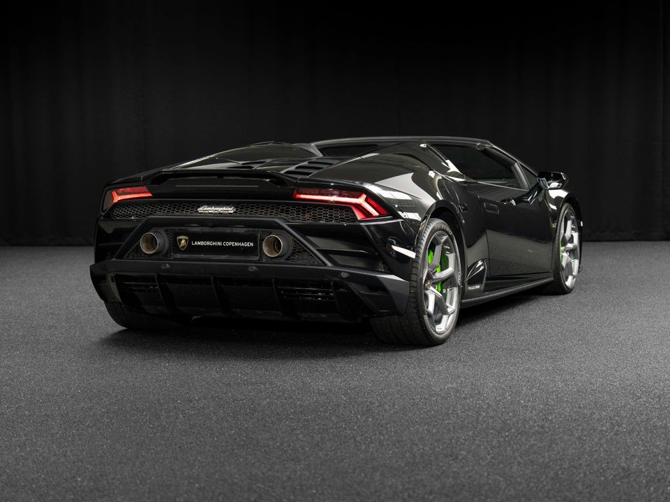 Lamborghini Huracan 5,2 EVO Spyder 2d
